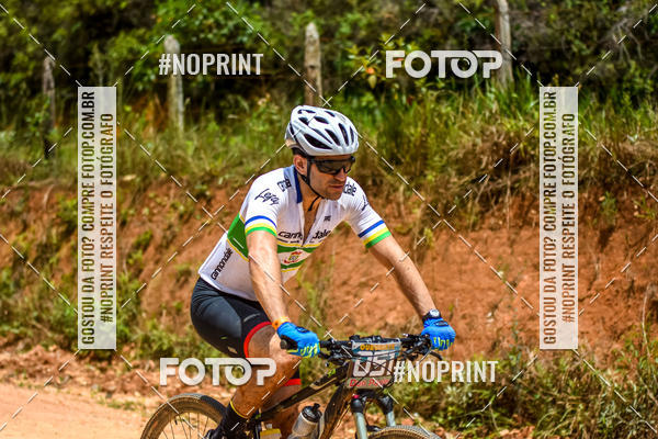 Buy your photos of the eventOURO BIKER on Fotop