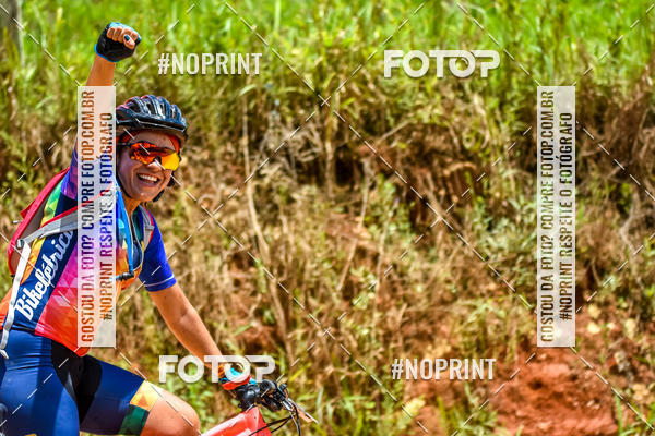 Buy your photos of the eventOURO BIKER on Fotop