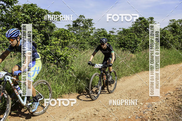Buy your photos of the eventOURO BIKER on Fotop