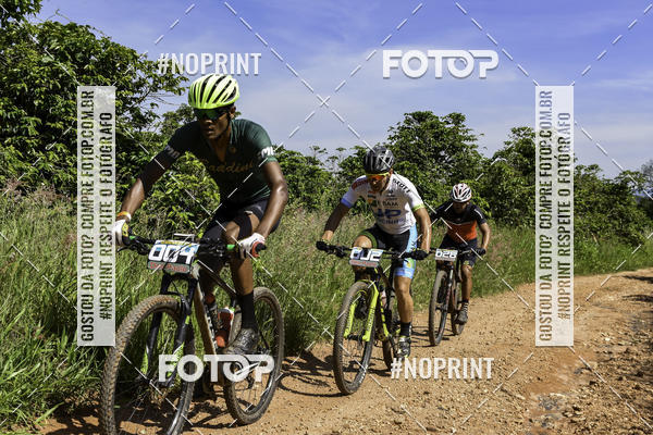 Buy your photos of the eventOURO BIKER on Fotop