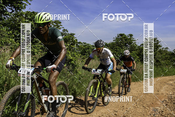Buy your photos of the eventOURO BIKER on Fotop