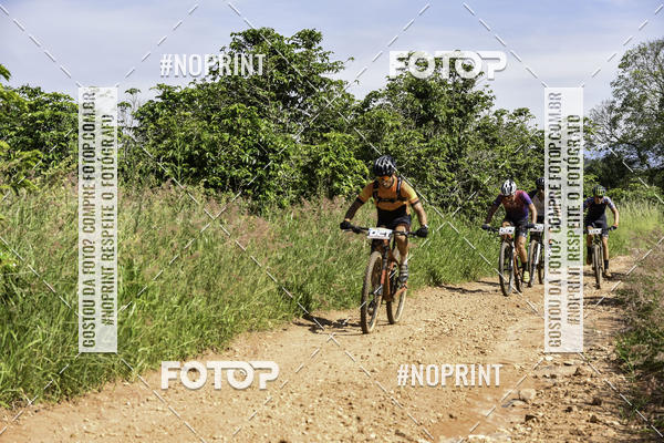Buy your photos of the eventOURO BIKER on Fotop