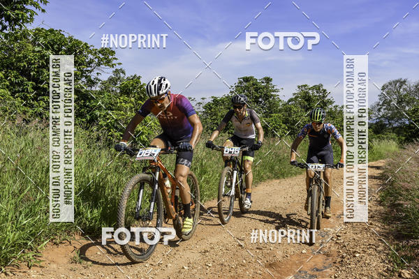 Buy your photos of the eventOURO BIKER on Fotop