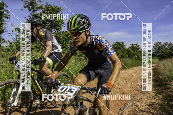Buy your photos of the eventOURO BIKER on Fotop