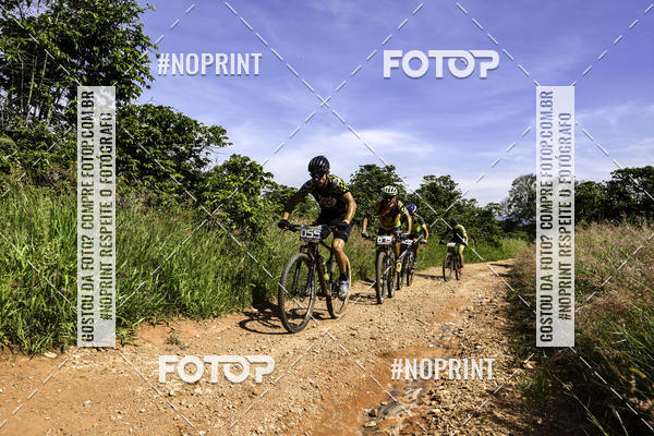 Buy your photos of the eventOURO BIKER on Fotop