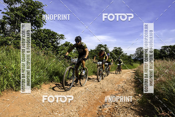 Buy your photos of the eventOURO BIKER on Fotop