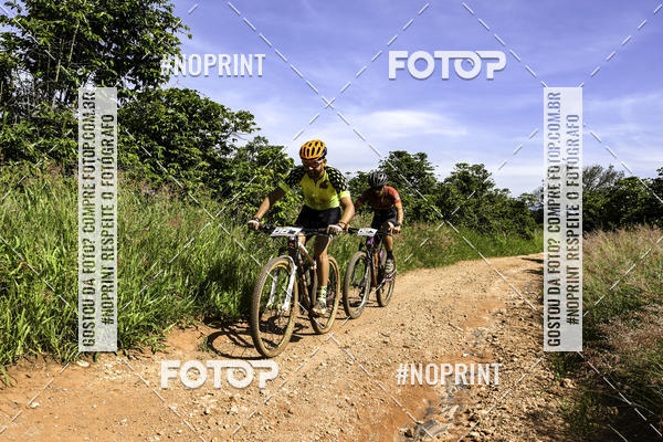 Buy your photos of the eventOURO BIKER on Fotop