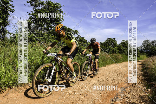 Buy your photos of the eventOURO BIKER on Fotop