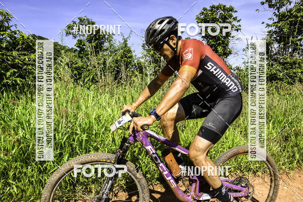 Buy your photos of the eventOURO BIKER on Fotop