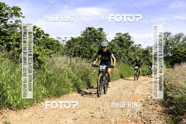 Buy your photos of the eventOURO BIKER on Fotop