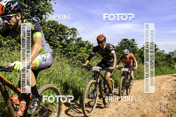 Buy your photos of the eventOURO BIKER on Fotop