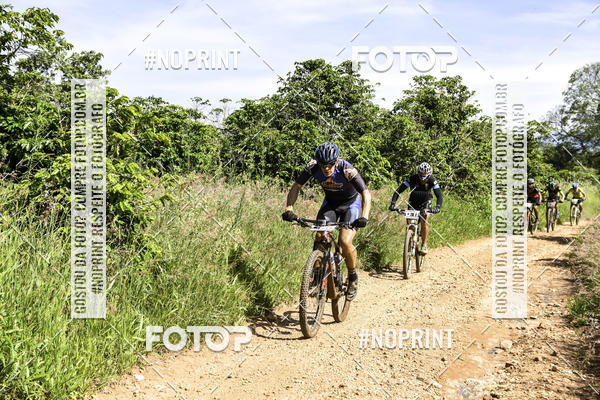 Buy your photos of the eventOURO BIKER on Fotop