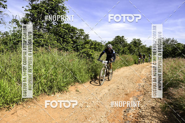 Buy your photos of the eventOURO BIKER on Fotop