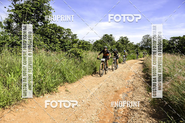 Buy your photos of the eventOURO BIKER on Fotop