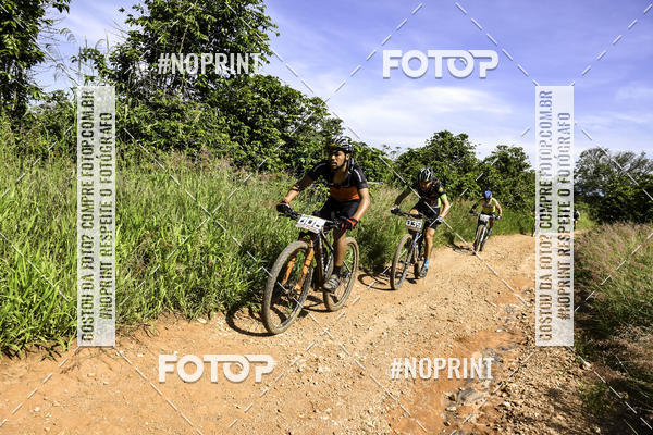 Buy your photos of the eventOURO BIKER on Fotop