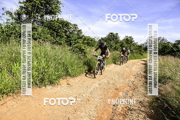Buy your photos of the eventOURO BIKER on Fotop