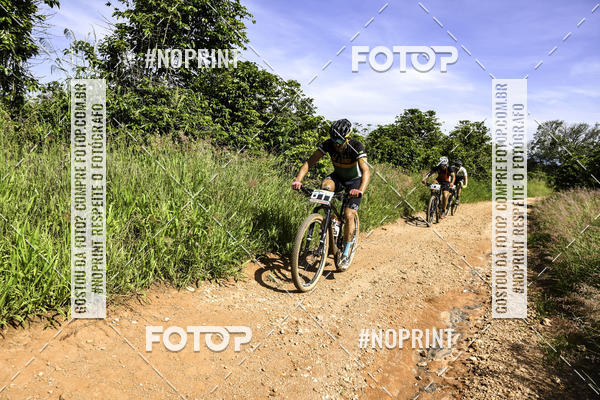 Buy your photos of the eventOURO BIKER on Fotop