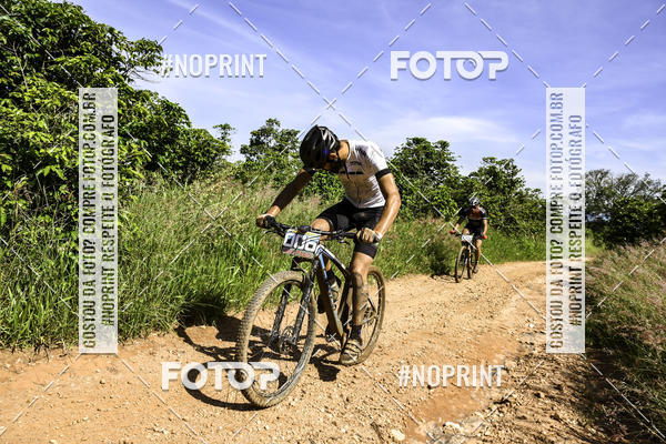 Buy your photos of the eventOURO BIKER on Fotop