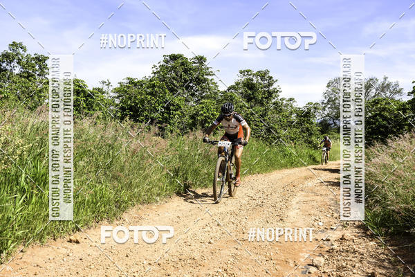 Buy your photos of the eventOURO BIKER on Fotop