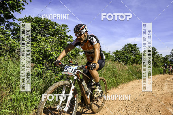 Buy your photos of the eventOURO BIKER on Fotop