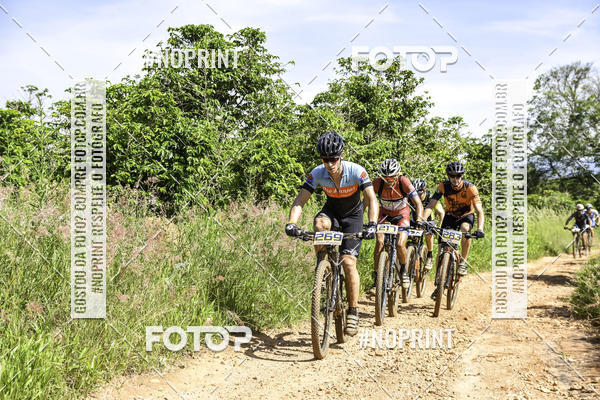 Buy your photos of the eventOURO BIKER on Fotop