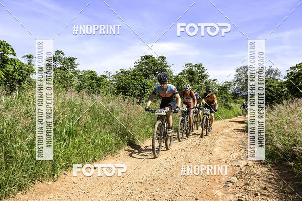 Buy your photos of the eventOURO BIKER on Fotop