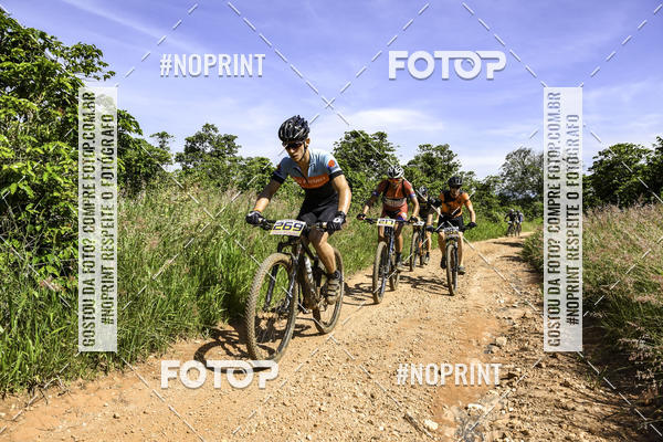 Buy your photos of the eventOURO BIKER on Fotop