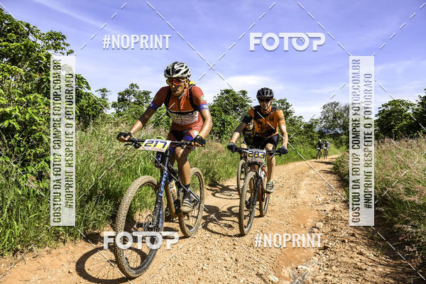 Buy your photos of the eventOURO BIKER on Fotop