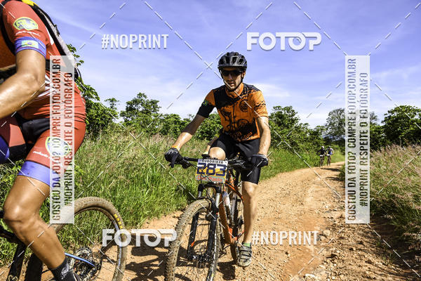 Buy your photos of the eventOURO BIKER on Fotop