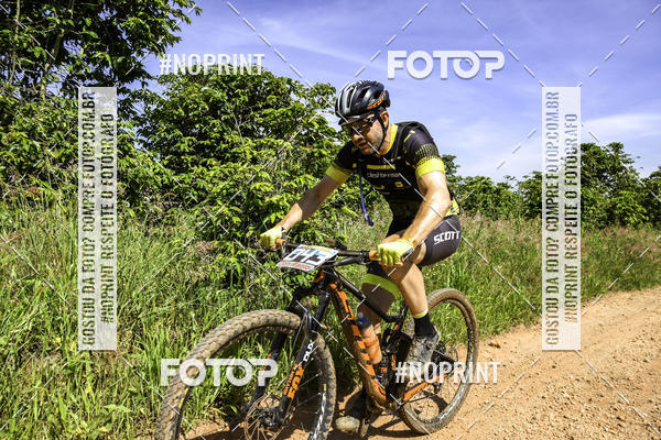 Buy your photos of the eventOURO BIKER on Fotop