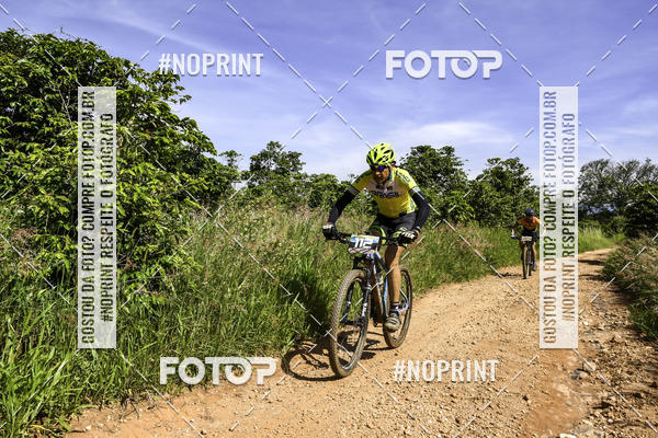 Buy your photos of the eventOURO BIKER on Fotop
