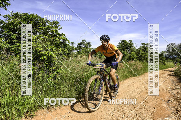 Buy your photos of the eventOURO BIKER on Fotop