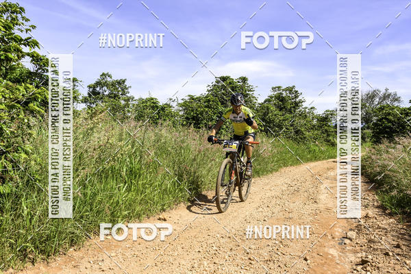 Buy your photos of the eventOURO BIKER on Fotop