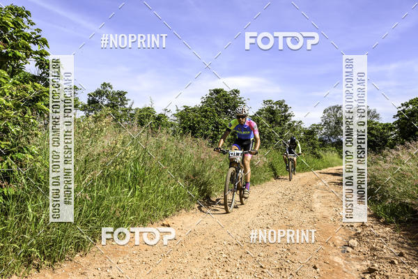 Buy your photos of the eventOURO BIKER on Fotop