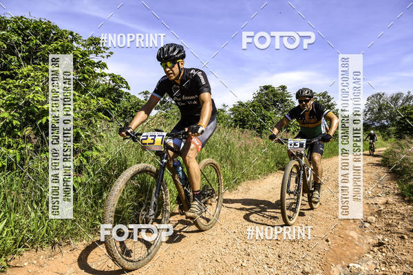 Buy your photos of the eventOURO BIKER on Fotop