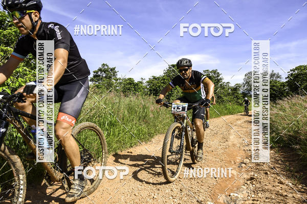 Buy your photos of the eventOURO BIKER on Fotop