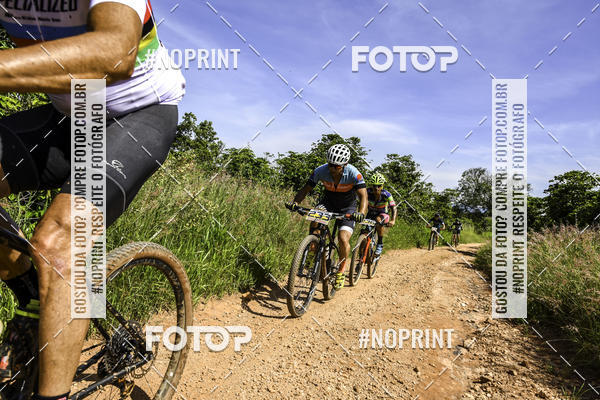 Buy your photos of the eventOURO BIKER on Fotop