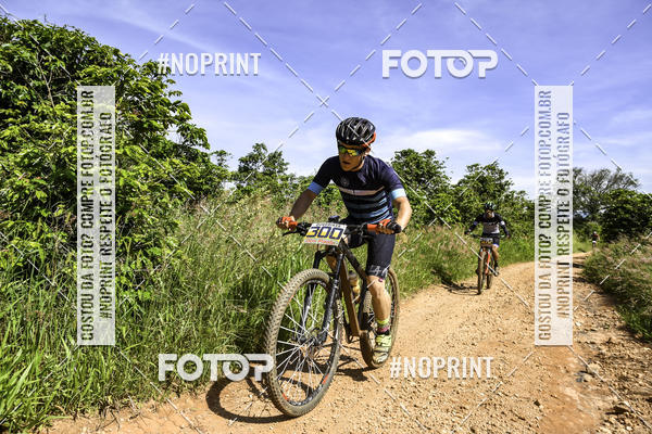 Buy your photos of the eventOURO BIKER on Fotop