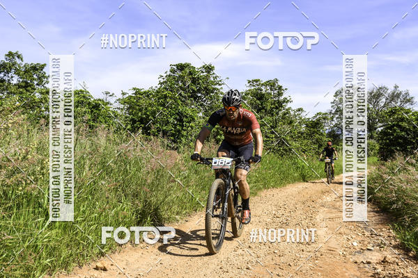Buy your photos of the eventOURO BIKER on Fotop