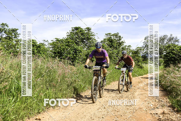 Buy your photos of the eventOURO BIKER on Fotop