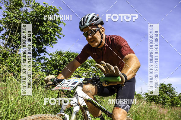 Buy your photos of the eventOURO BIKER on Fotop