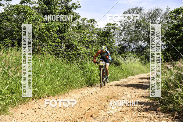 Buy your photos of the eventOURO BIKER on Fotop