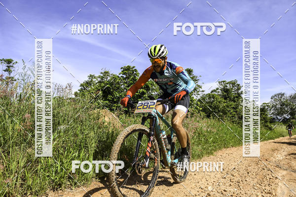 Buy your photos of the eventOURO BIKER on Fotop