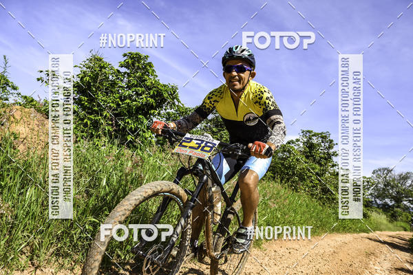 Buy your photos of the eventOURO BIKER on Fotop