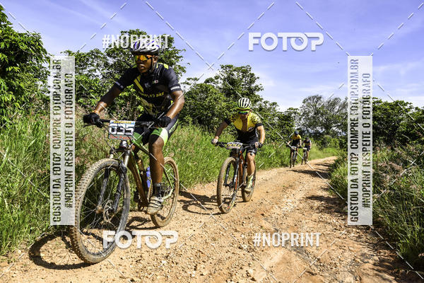 Buy your photos of the eventOURO BIKER on Fotop