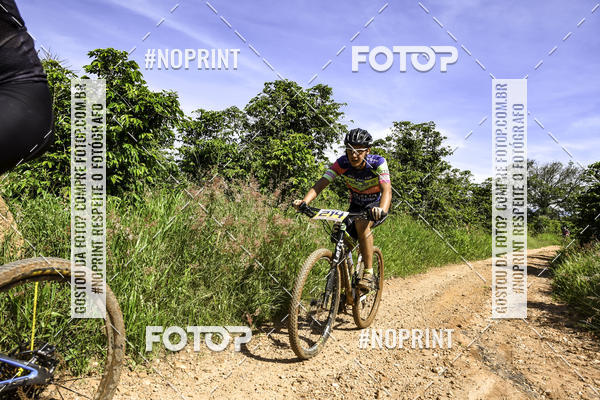 Buy your photos of the eventOURO BIKER on Fotop