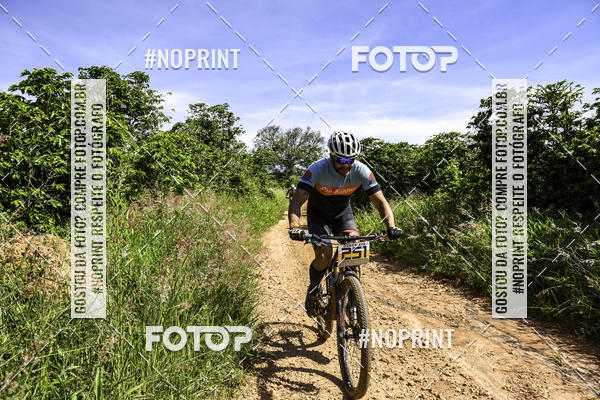 Buy your photos of the eventOURO BIKER on Fotop