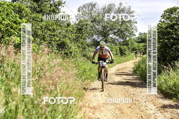 Buy your photos of the eventOURO BIKER on Fotop