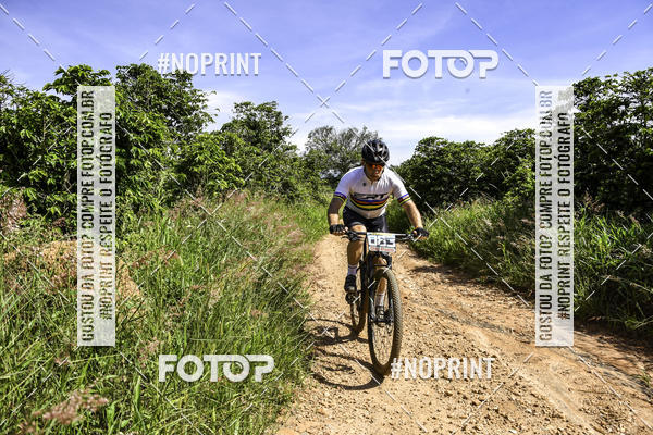 Buy your photos of the eventOURO BIKER on Fotop