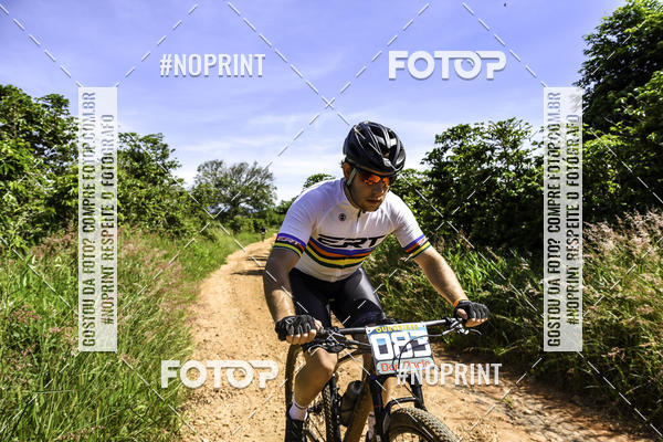 Buy your photos of the eventOURO BIKER on Fotop